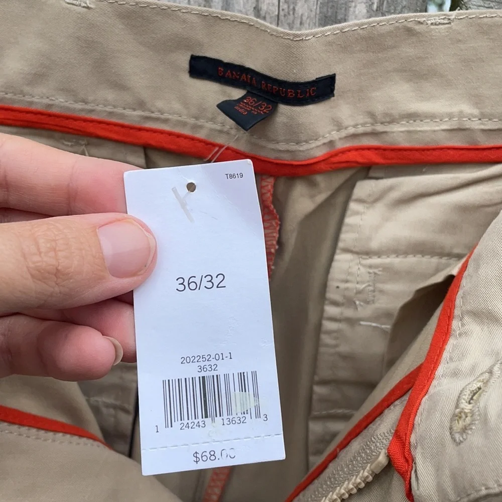 Banana Republic Cell Phone Pants Beige Chinos 36/32 NWT